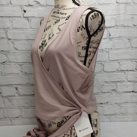 'LULULEMON' WRAP TIES 'TWIST ME UP' CROP TANK FOUR-WAY STRETCH IN DÙSTY ROSÀY - Picture 5 of 15